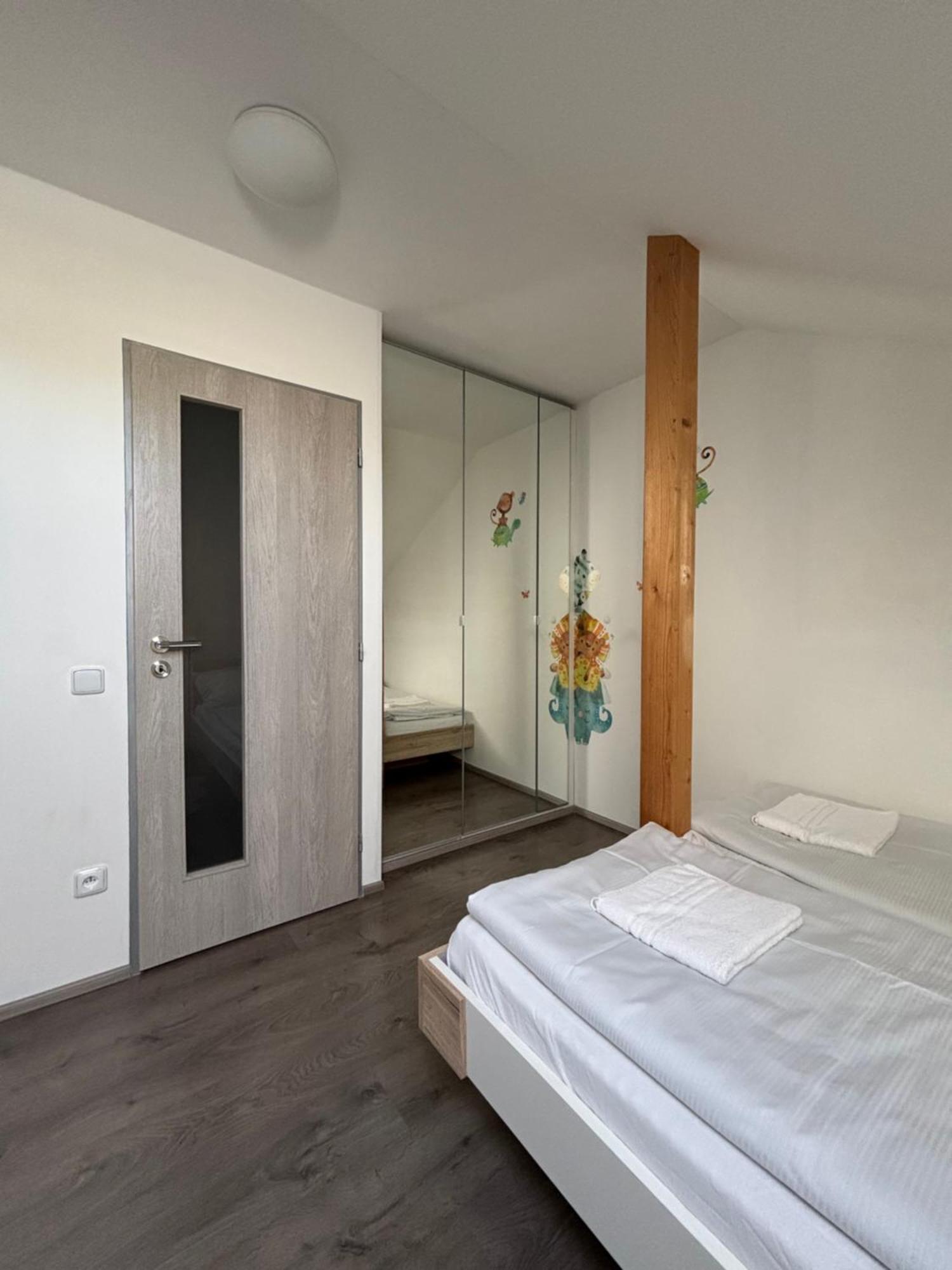 Apartmany Marco Polo Леднице Екстериор снимка